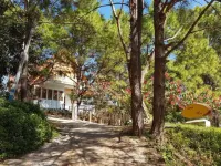 Hillock Villa