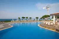 Pernera Beach Hotel - Beach