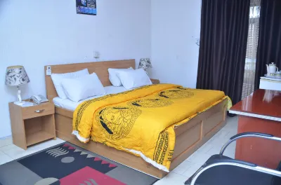 Aldgate Congress Hotel