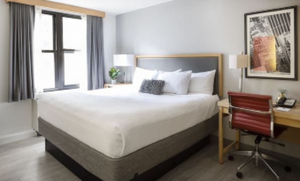 Hotel Saint Clair- Magnificent Mile