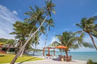 Samui Mermaid Beachfront - Beach