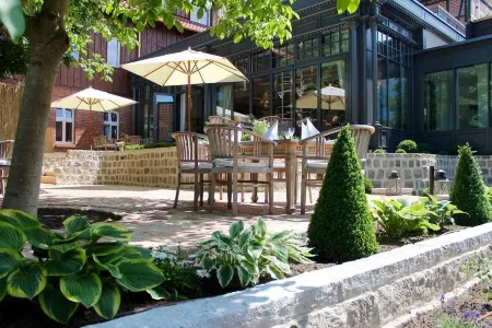 Spreewaldresort Seinerzeit Отели в г. Даме-Шпревальд