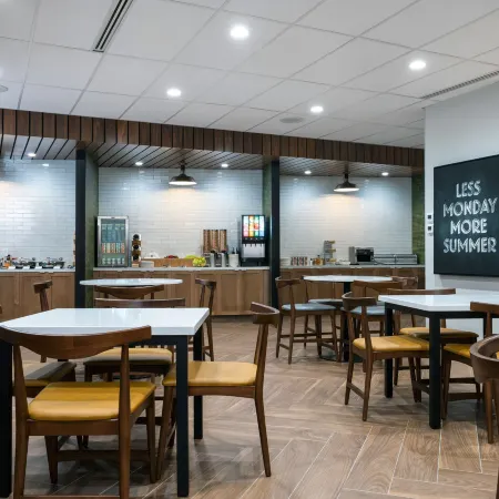 Fairfield Inn & Suites North Bay