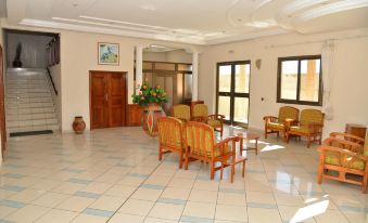 Hotel Ghis Palace