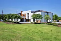 Hampton Inn Auburn Hotels near Chewacla State Park