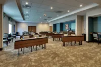 Hampton Inn & Suites Southport - 2-Star