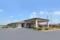 Super 8 by Wyndham McGehee