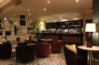 DoubleTree by Hilton Glasgow Strathclyde - bar
