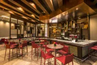 Hilton Garden Inn Bogota Airport - parking