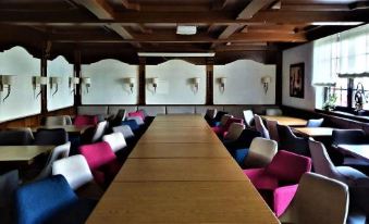 Dreispitz -B&B-Hotel Garni