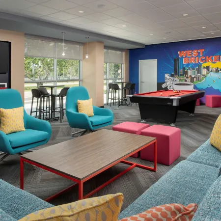 Tru by Hilton Miami West Brickell