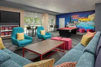 Tru by Hilton Miami West Brickell Hotels in Miami