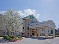 Holiday Inn Longview - North Hotels in Longview