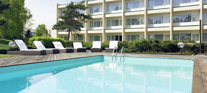 Novotel Chartres Отели в г. Шартре