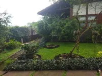 Villa Arumdalu by Tetirah Hotels in Sidorejo Lor