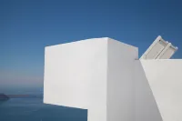 Whitedeck Santorini - parking