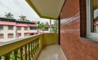 Hotel Gopika International