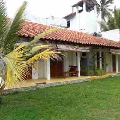 Muthumuni Ayurveda Beach Resort Hotel Exterior