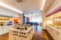 華沙機場希爾頓歡朋飯店