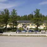 Vilsta Camping and Cottages Hotels near Fristadstorget