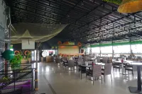Cochin Seaport Hotel Hotels in Vypin