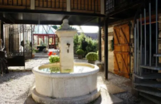 聖堂農場住宿加早餐旅館