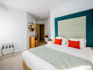 Bat Galim Boutique Hotel