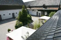La Ferme des Buis فنادق في Carvin