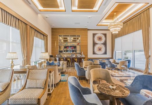 보프 호텔 CEO 스위트 아타쉐히르