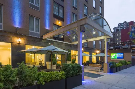 Holiday Inn Express New York City Chelsea, an IHG Hotel