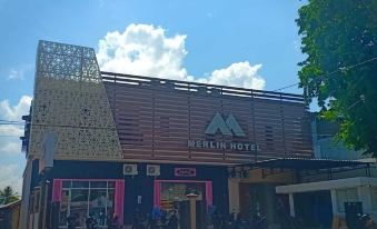 Merlin Hotel