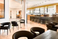 Vienna House by Wyndham Martinspark Dornbirn - С баром