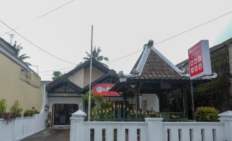 RedDoorz at Pondok Eyang Obi Sleman
