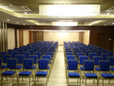 納文芒果酒店 達文蓋雷縣酒店