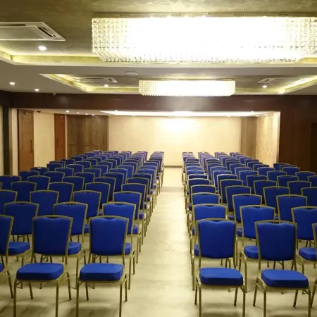 Mango Hotels Naveen