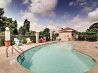 Fairfield Inn & Suites Southport - Swimmingpools