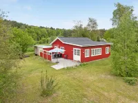 "Aris" - 480m from the Sea Hotels near Øer Strand