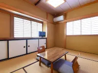 Shima' Special Cuisine with Crabs and Seafood