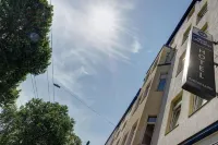 Hotel Ambassador Duesseldorf - 3 Yıldız