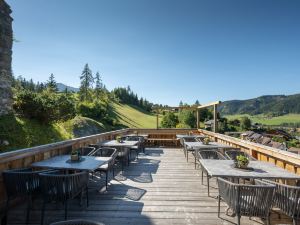 Schlossl Dein Hotel In Schladming