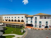 Cala Della Torre Resort
