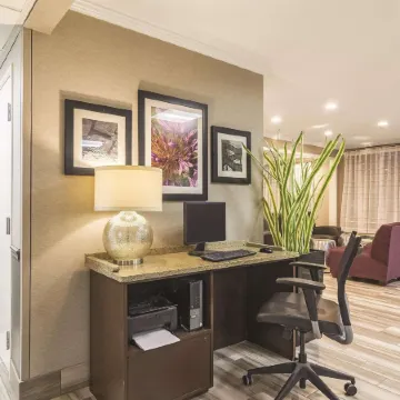 Wingate by Wyndham Brunswick GA / I-95