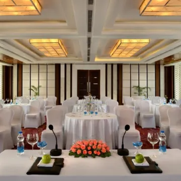 Golden Tulip Lucknow