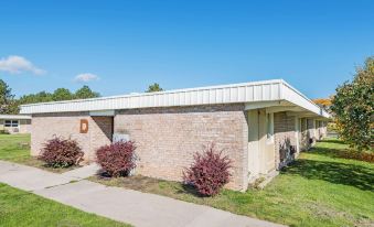 Days Inn by Wyndham Henrietta/Rochester Area