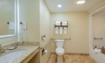 La Quinta Inn & Suites by Wyndham Columbus - Grove City