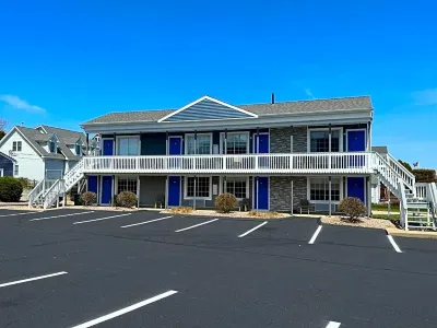 Scarborough Beach Motel Hotels in Charlestown