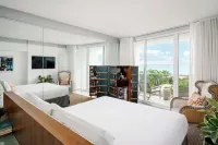 Nautilus Sonesta Miami Beach - Bãi đậu xe