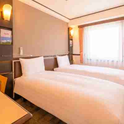 東横INN本厚木駅南口 Rooms