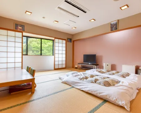 もみじ川温泉 那賀町のホテル