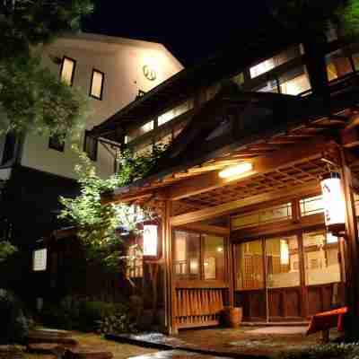 Yatsusankan Hotel Exterior